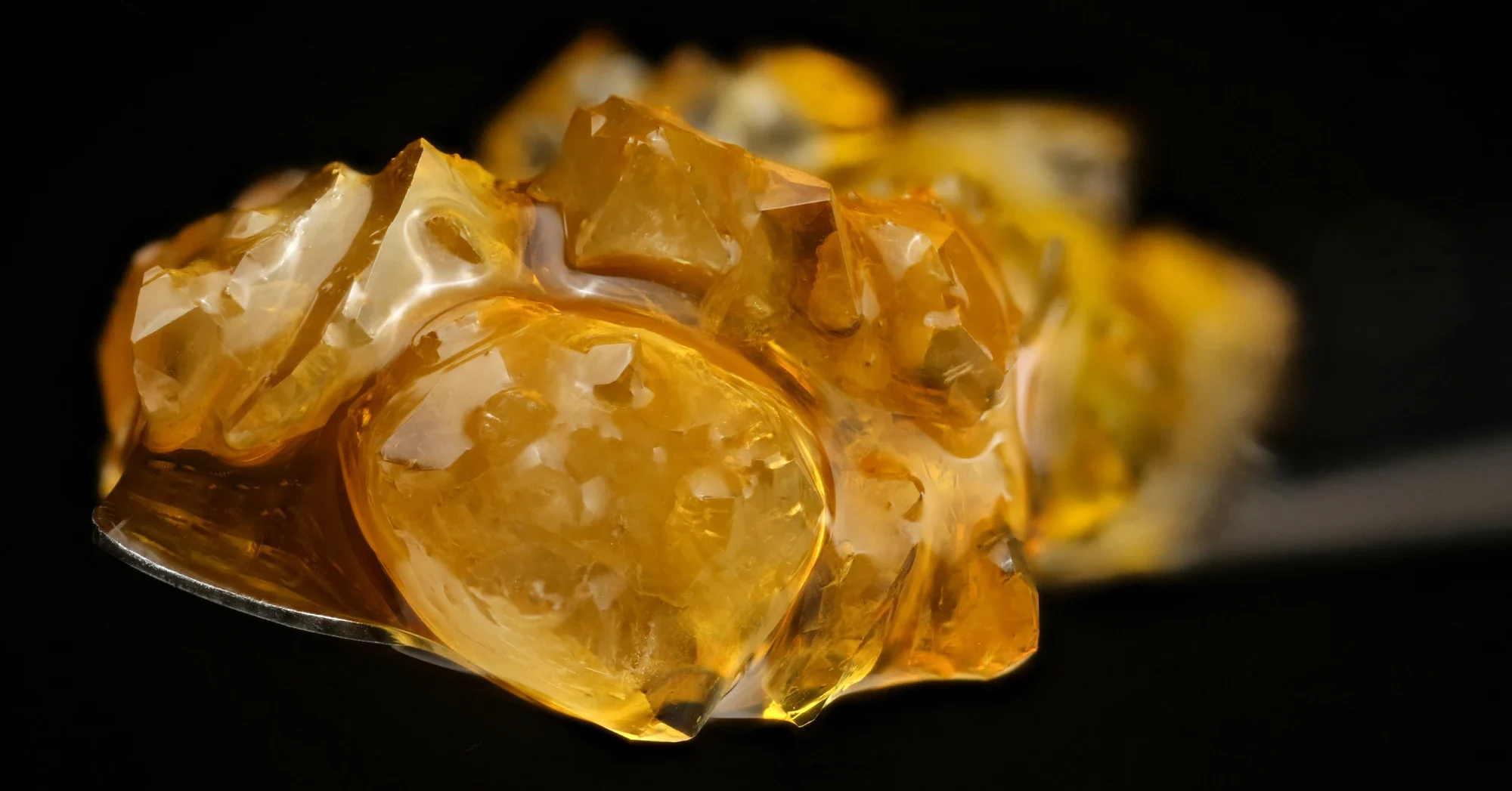 THCA Diamonds on a spoon